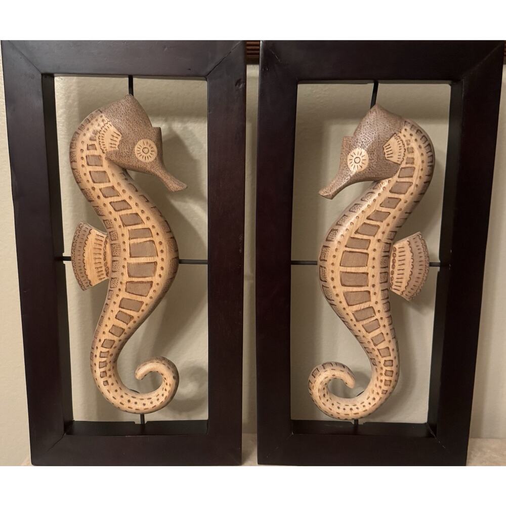 Wall Mounted Seahorse Sculptures Rustic Wood Metal Nautical Décor 15x9.5in Pair